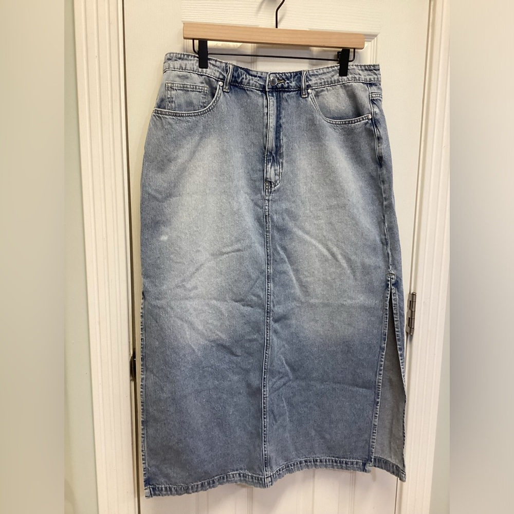 RM Rebecca Minkoff Denim Maxi skirt side slits SZ 14